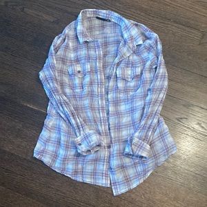 Light cotton button up shirt